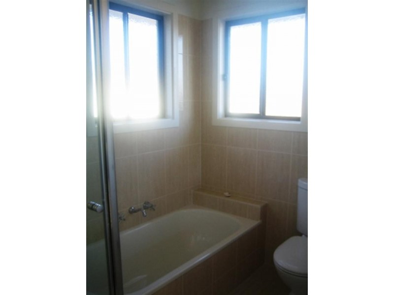 2/13 Lodge Street, Noble Park VIC 3174