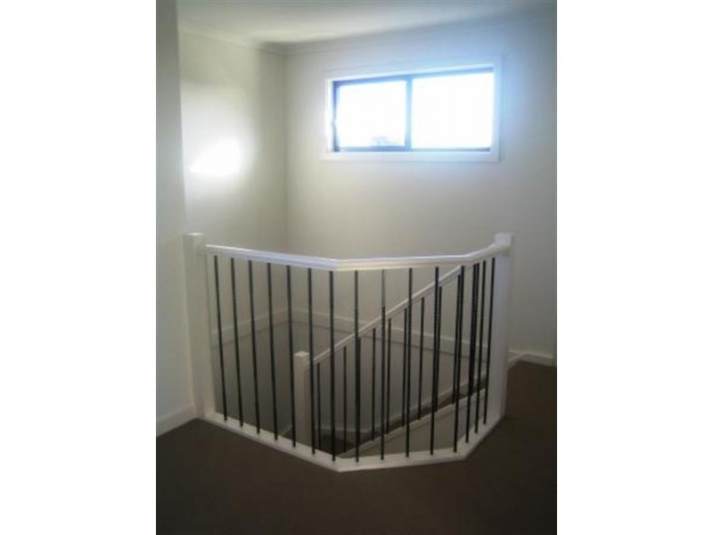 2/13 Lodge Street, Noble Park VIC 3174