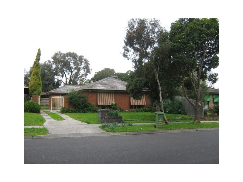 3 Brett Drive, Keysborough VIC 3173