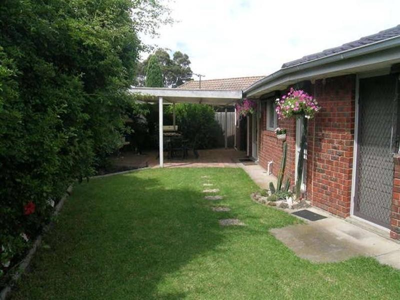 9 Inglebrae Court, Noble Park North VIC 3174