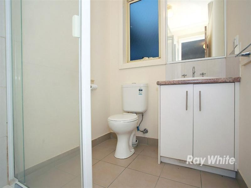 1/18 Liege Avenue, Noble Park VIC 3174