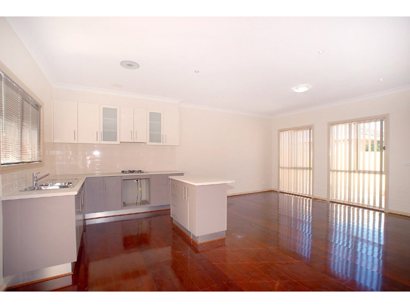 5/104 Kelvinside Road, Noble Park VIC 3174
