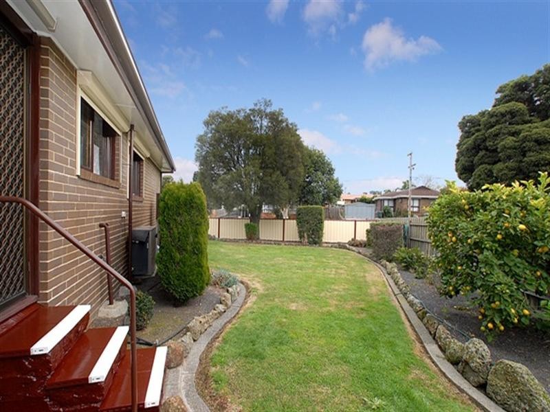35 Jacksons Road, Noble Park North VIC 3174