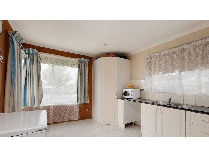 4 Kilworth Court, Noble Park VIC 3174