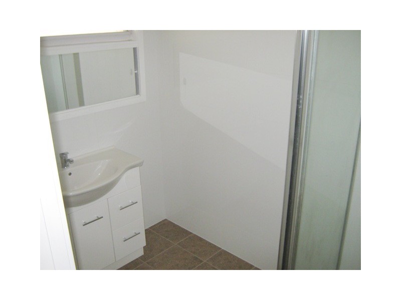 8 Burraneer Drive, Keysborough VIC 3173