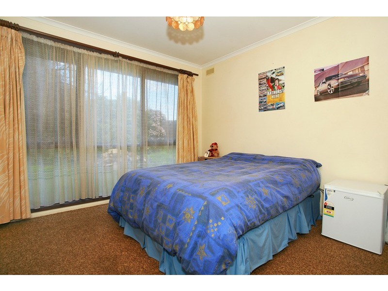 37 Pound Road, Hampton Park VIC 3976