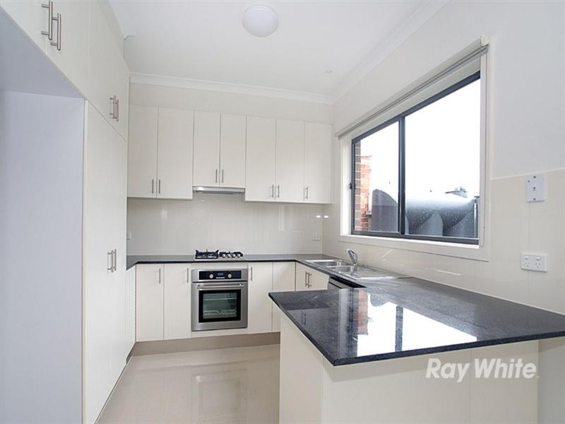 2/13 Lodge Street, Noble Park VIC 3174