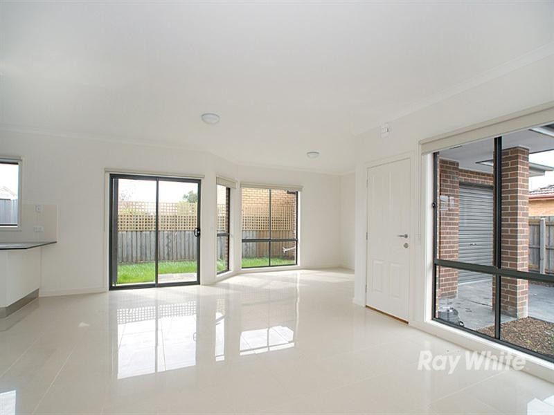 2/13 Lodge Street, Noble Park VIC 3174