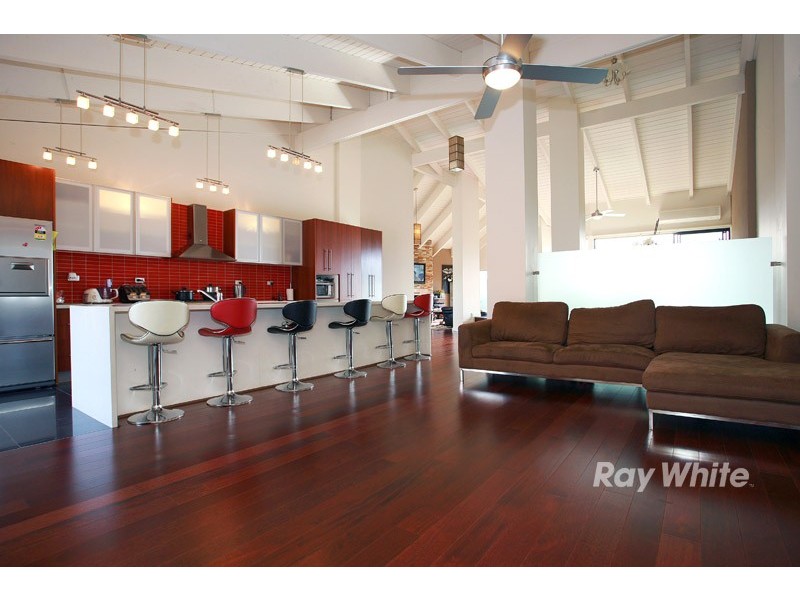 13 Gray Close, Endeavour Hills VIC 3802