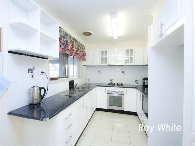 12 Rosewall Place, Clarinda VIC 3169