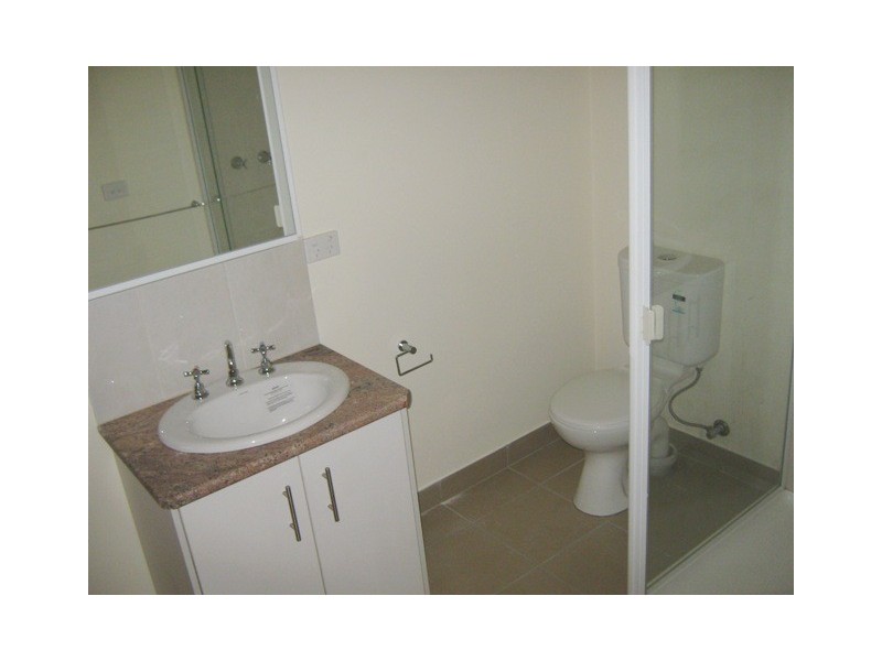 1/18 Liege Avenue, Noble Park VIC 3174