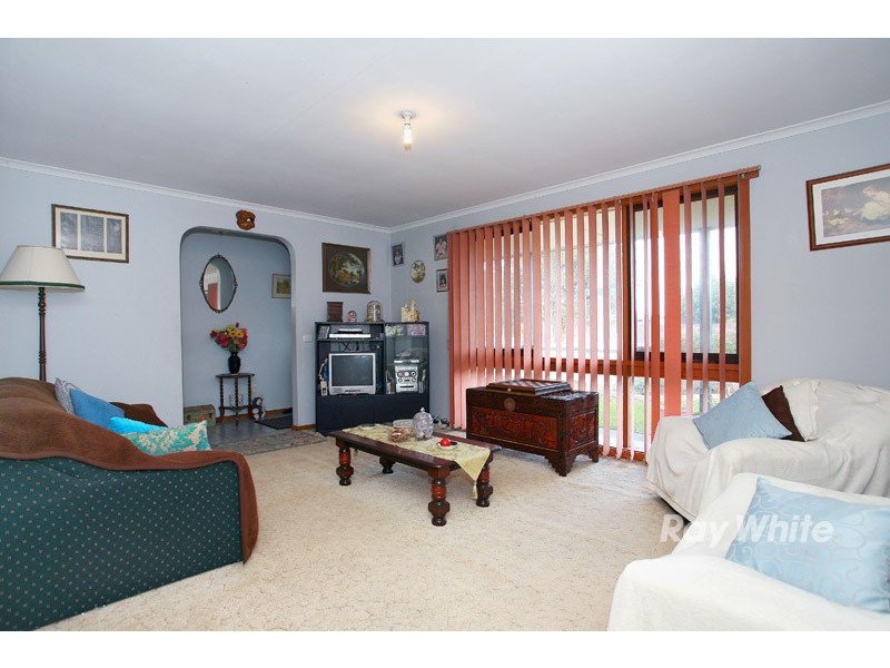 3 Topaz Way, Hampton Park VIC 3976