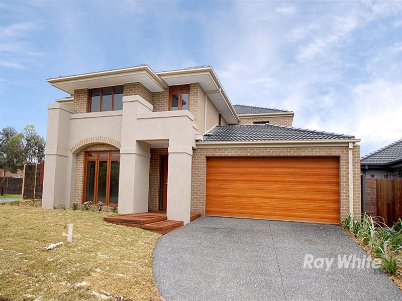 64 Hidden Grove Boulevard, Keysborough VIC 3173