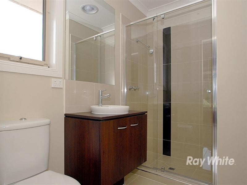 64 Hidden Grove Boulevard, Keysborough VIC 3173