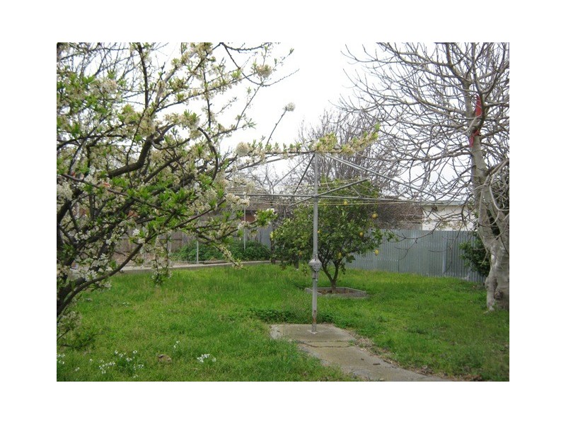 13 Simpson Street, Noble Park VIC 3174