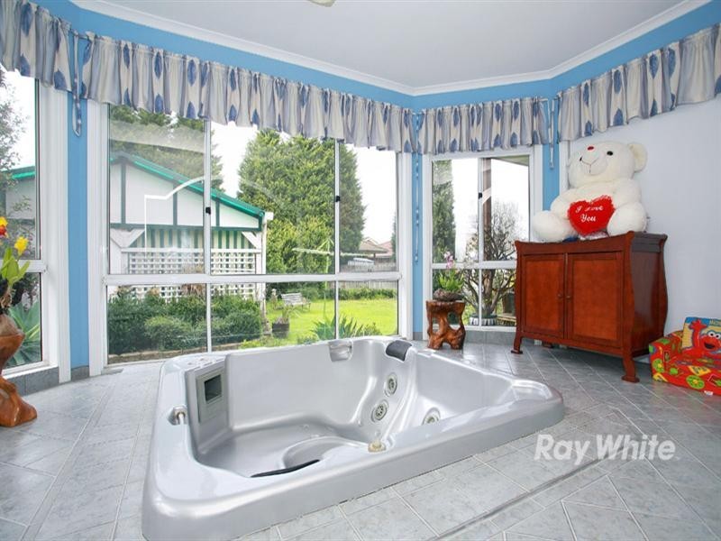 22 Wilma Avenue, Dandenong VIC 3175