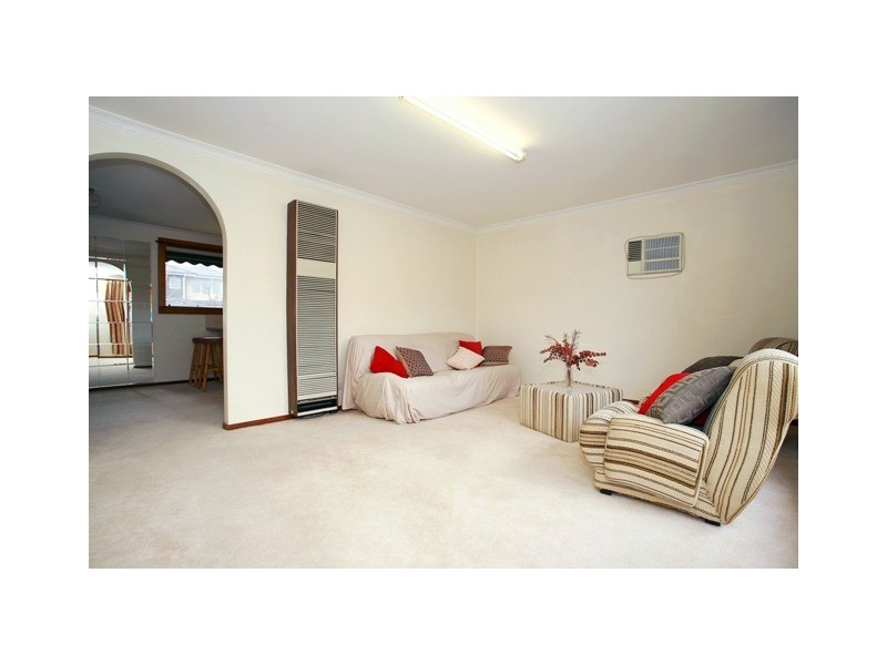 2/25 Knox Street, Noble Park VIC 3174