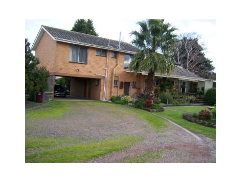 63 Sharon Road, Springvale South VIC 3172