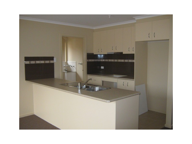 2/6 French Street, Noble Park VIC 3174