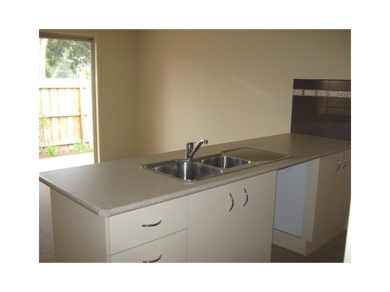 2/6 French Street, Noble Park VIC 3174