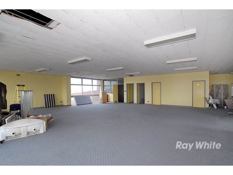 18-20 Dandenong Street, Dandenong VIC 3175