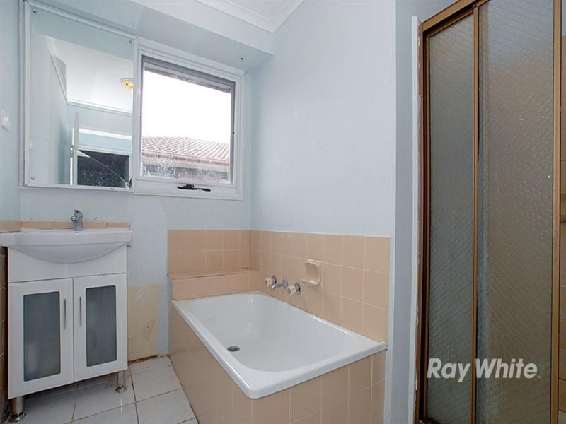 5 Taro Place, Noble Park North VIC 3174