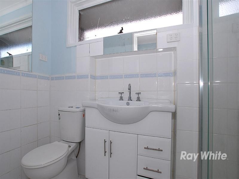 5 Taro Place, Noble Park North VIC 3174