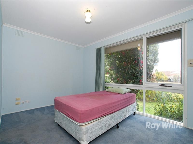 5 Taro Place, Noble Park North VIC 3174
