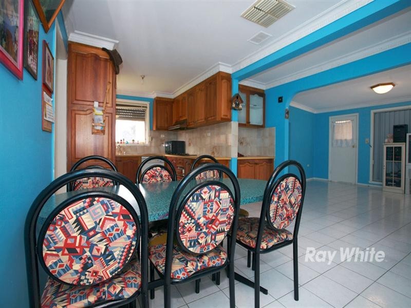 2 Alderney Road, Springvale South VIC 3172