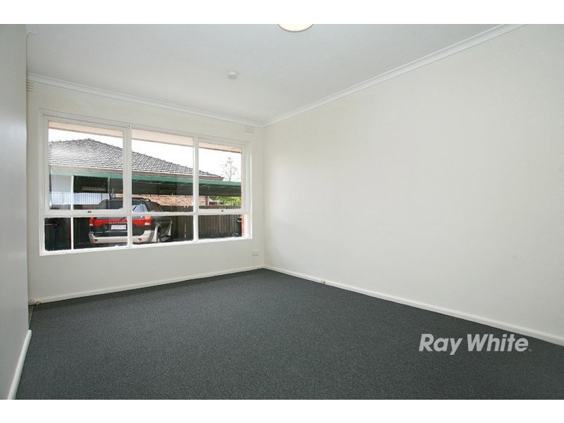 2/61 Lawn Road, Noble Park VIC 3174