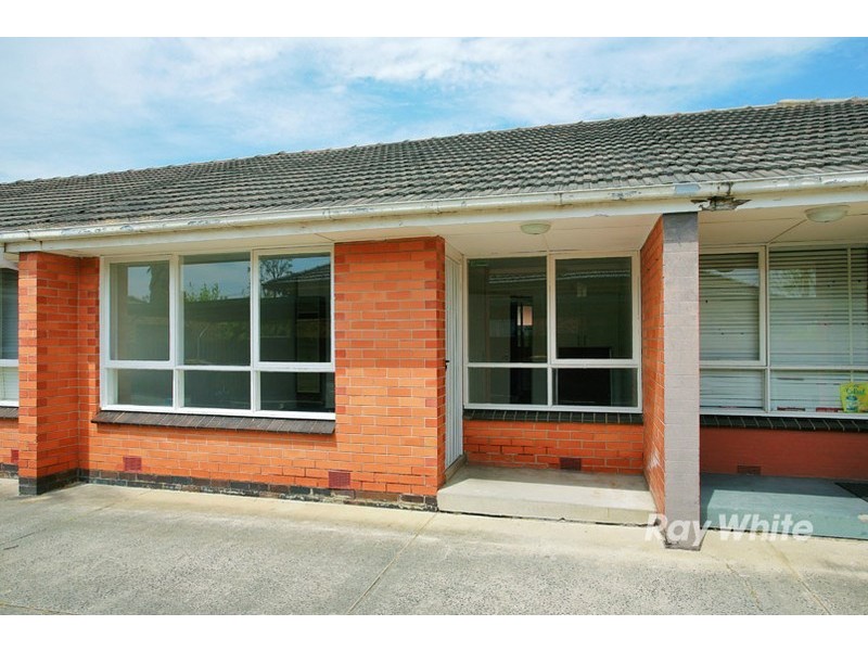 2/61 Lawn Road, Noble Park VIC 3174
