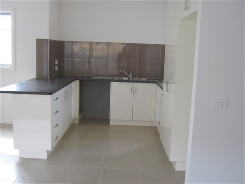 4/927 Heatherton Road, Springvale VIC 3171