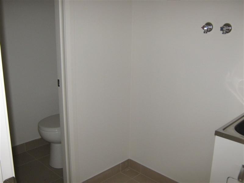 4/927 Heatherton Road, Springvale VIC 3171