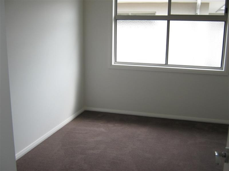 4/927 Heatherton Road, Springvale VIC 3171