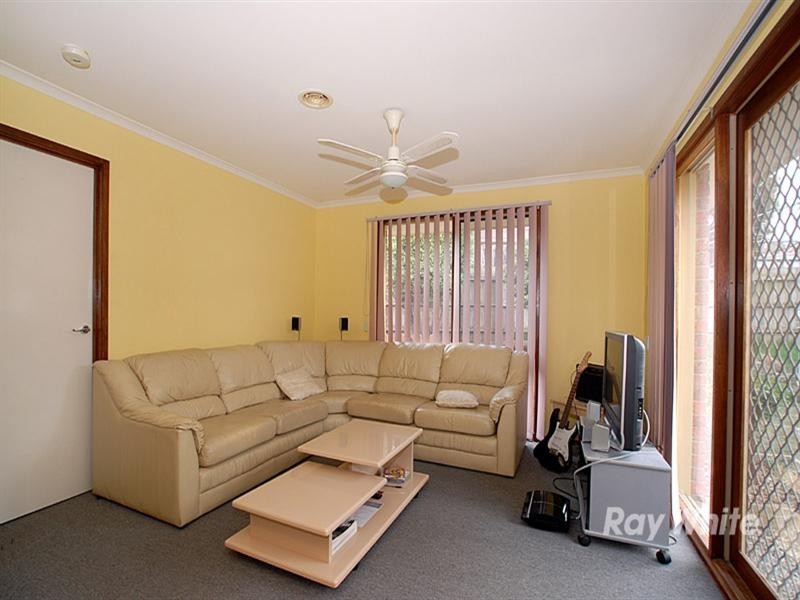 21 Carmen Court, Hampton Park VIC 3976