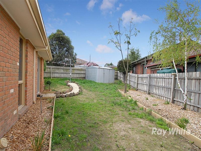 21 Carmen Court, Hampton Park VIC 3976