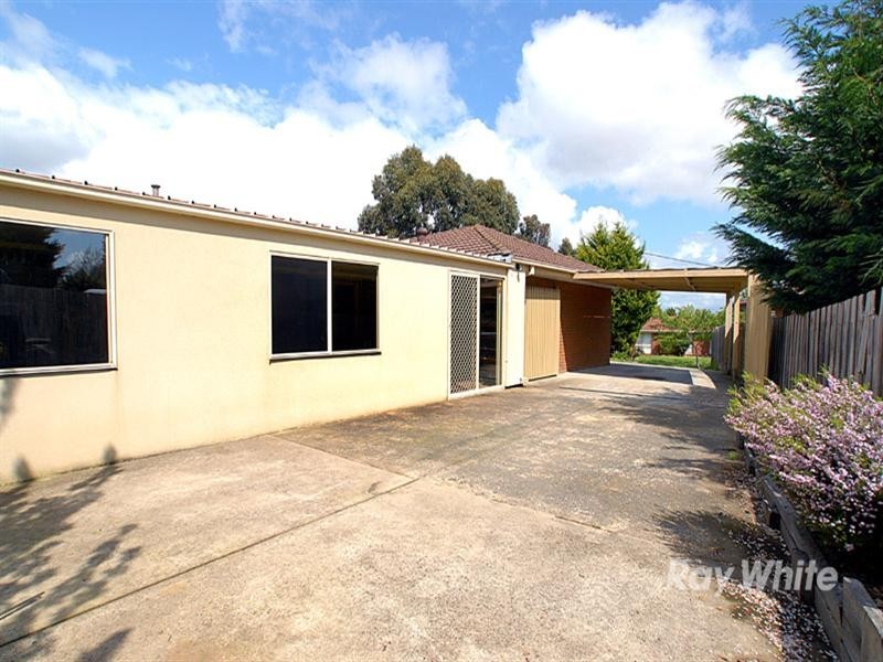 21 Carmen Court, Hampton Park VIC 3976