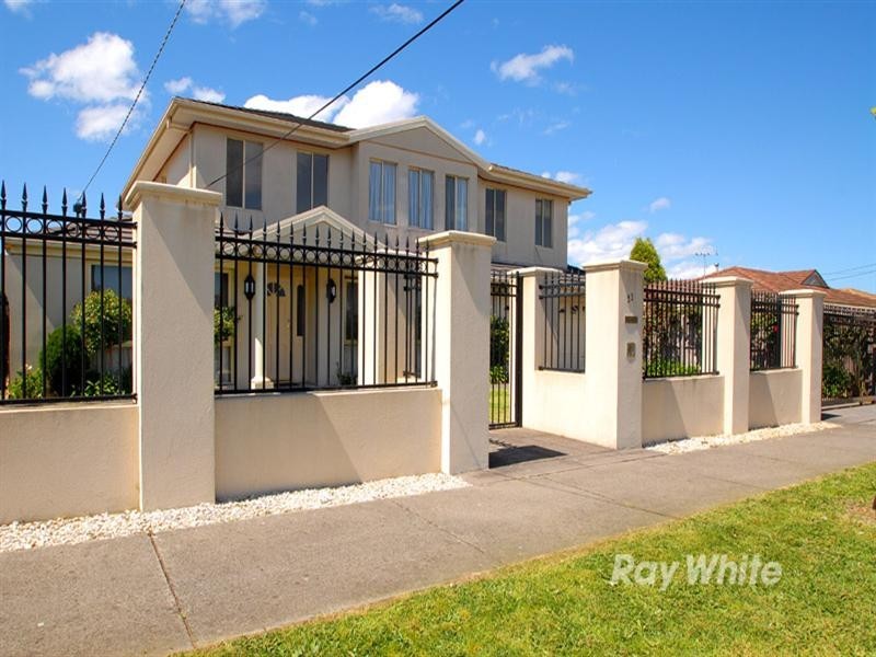 21 Timberglade Drive, Noble Park North VIC 3174