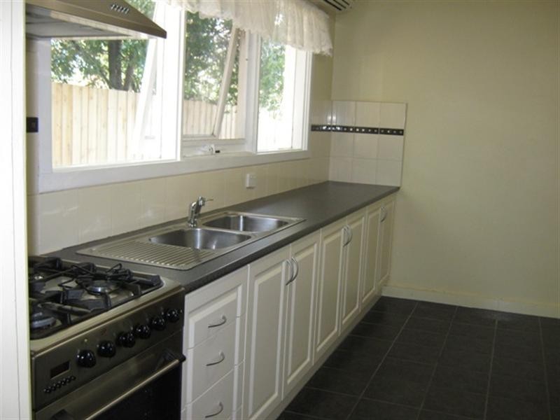 1/5 Cyrene Street, Noble Park VIC 3174