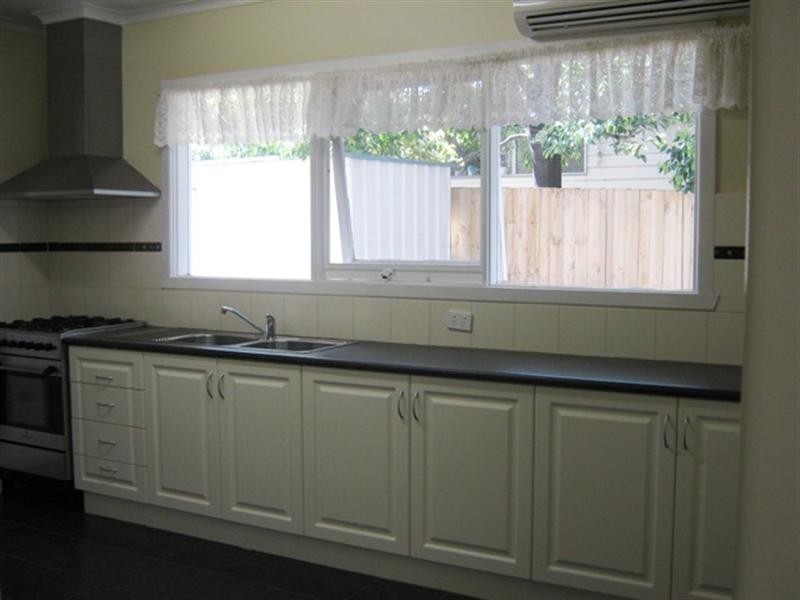 1/5 Cyrene Street, Noble Park VIC 3174