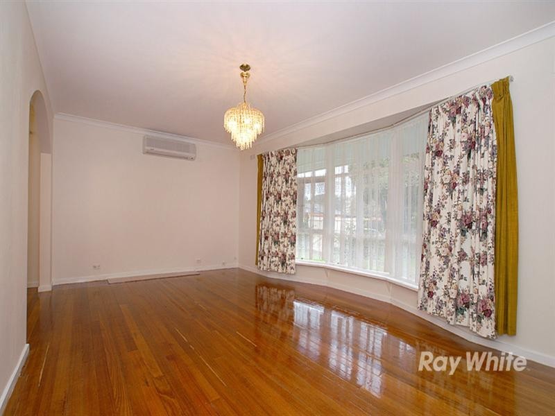 10 Ambrie Crescent, Noble Park VIC 3174