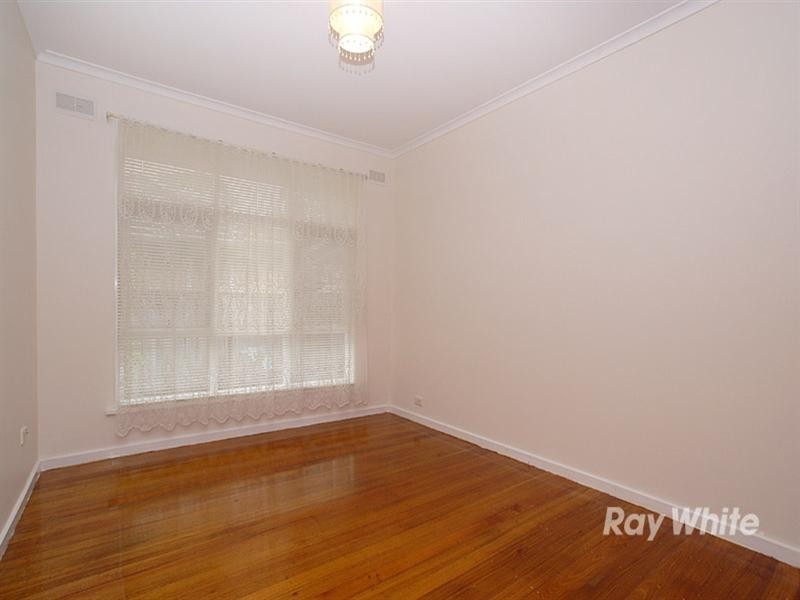 10 Ambrie Crescent, Noble Park VIC 3174