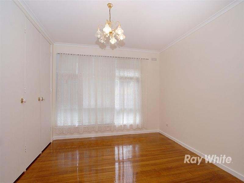 10 Ambrie Crescent, Noble Park VIC 3174