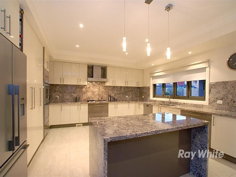 20 The Water Course, Keysborough VIC 3173