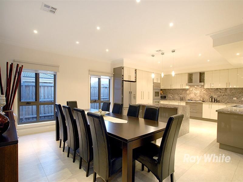 20 The Water Course, Keysborough VIC 3173