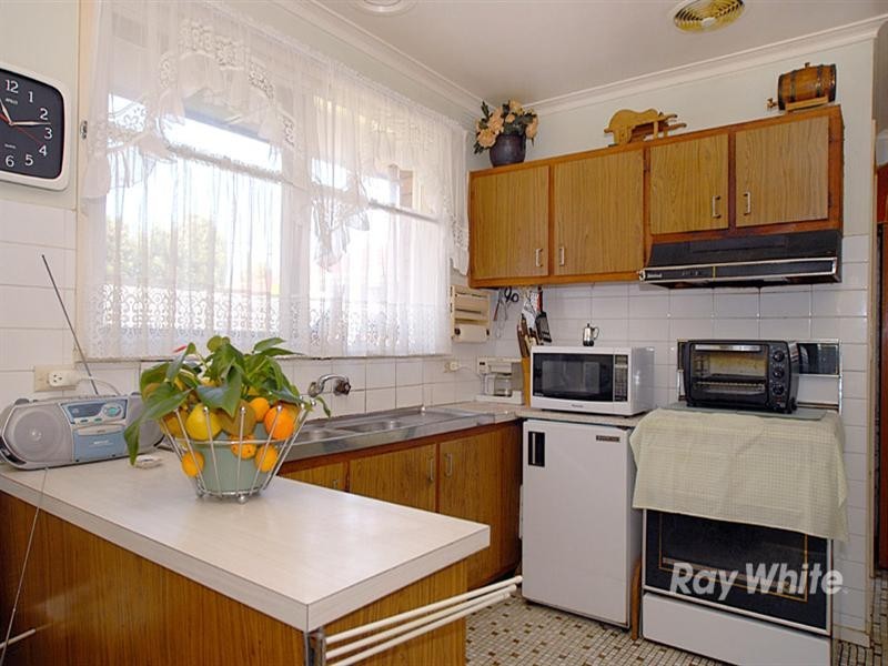 4 Deborah Court, Noble Park VIC 3174