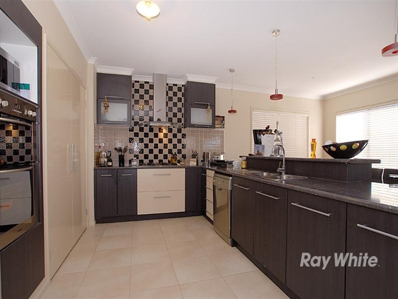 38-40 Albert Park Way, Keysborough VIC 3173