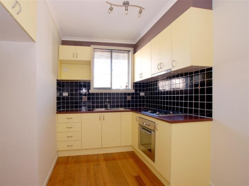 4/32 Vincent Crescent, Noble Park VIC 3174