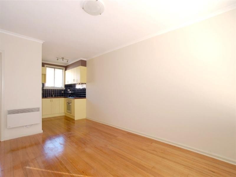 4/32 Vincent Crescent, Noble Park VIC 3174