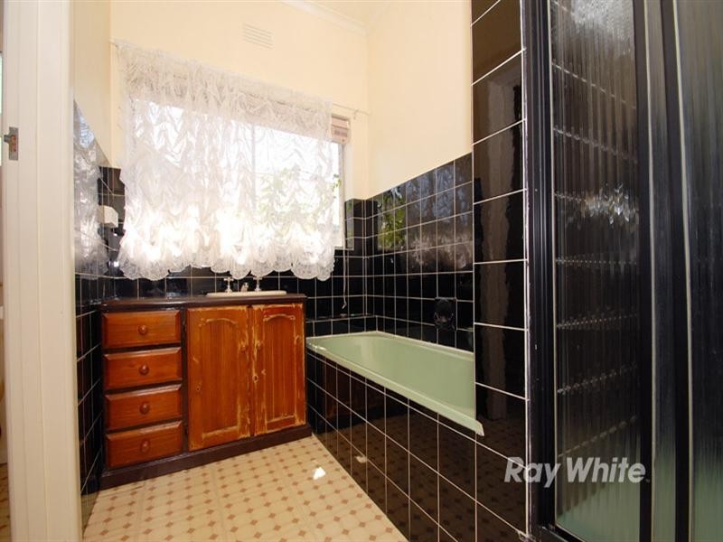 30 Rich Street, Noble Park VIC 3174